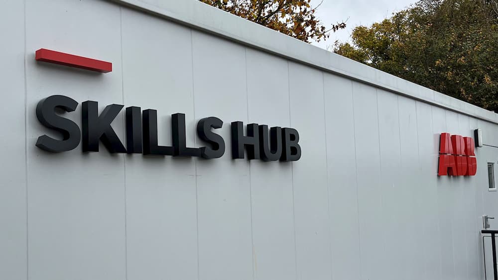 https://general.energy/wp-content/uploads/2024/11/engineers-to-hone-analytical-skills-at-abbs-new-skills-hub-at-uk-service-training-center_1.jpg