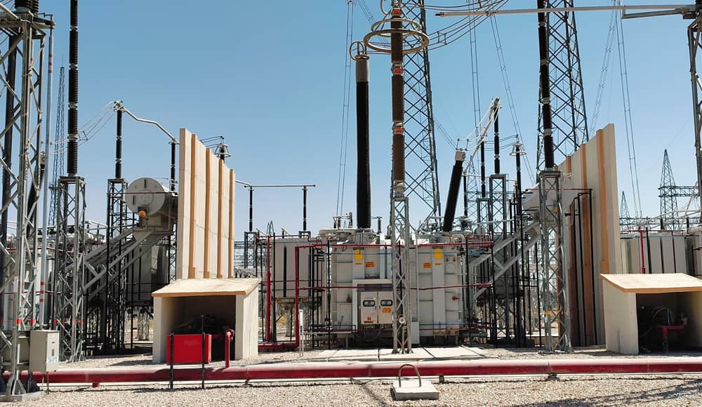 https://general.energy/wp-content/uploads/2025/05/ge-vernova-deliver-extra-high-voltage-transformers-shunt-reactors-renewable-energy_1.jpg