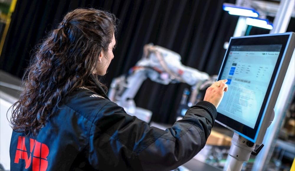 https://general.energy/wp-content/uploads/2026/07/abb_and_landingai_unleash_the_power_of_generative_ai_for_robotic_vision.jpg