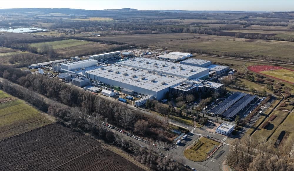 https://general.energy/wp-content/uploads/2026/08/ge_vernova_modernizes_its_veresegyh_z_hub_to_boost_energy_independence_and_lean_production_lines.jpg