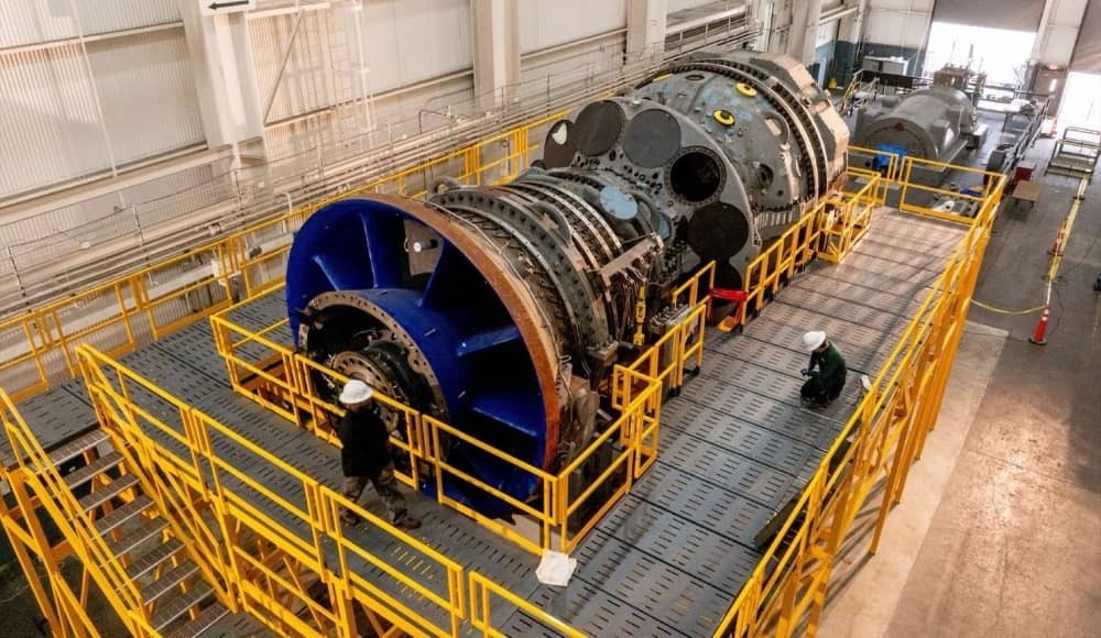 https://general.energy/wp-content/uploads/2026/08/how_a_new_generation_of_field_engineers_is_helping_keep_power_running.jpg